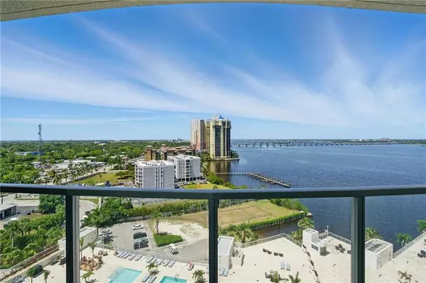Fort Myers, FL 33916,3000 Oasis Grand BLVD #1406