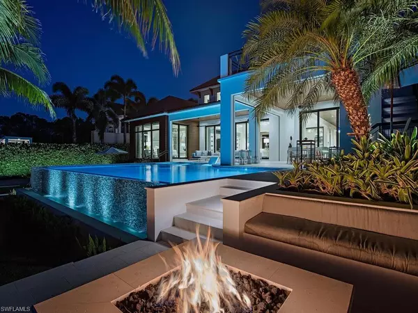 Naples, FL 34102,661 Galleon DR