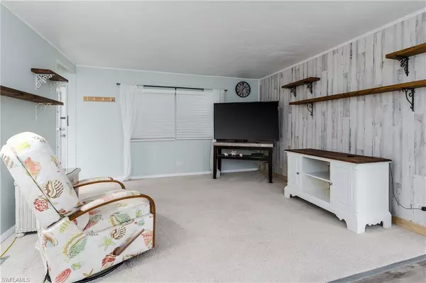 Naples, FL 34112,469 Riviera BLVD W