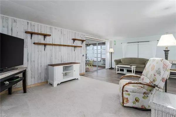 Naples, FL 34112,469 Riviera BLVD W