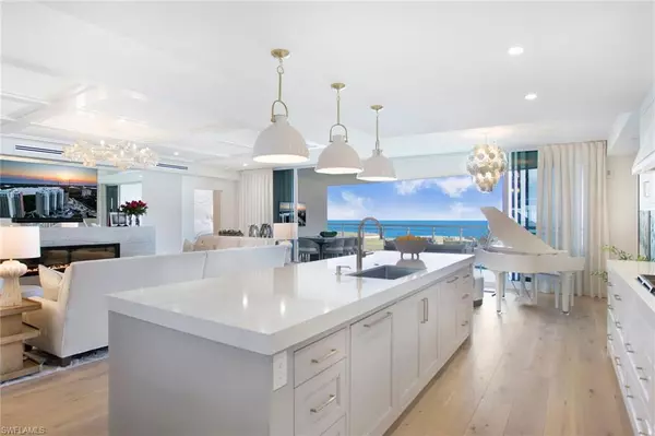 Naples, FL 34110,13945 Old Coast RD #2204