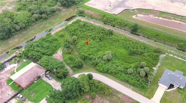 Lehigh Acres, FL 33974,301 Rawlings AVE