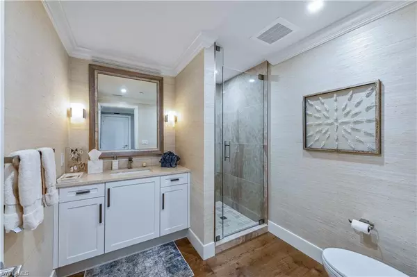 Naples, FL 34110,13915 Old Coast RD #1904