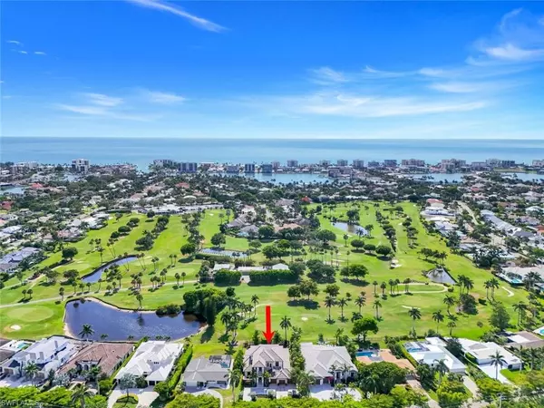Naples, FL 34103,875 Wedge DR