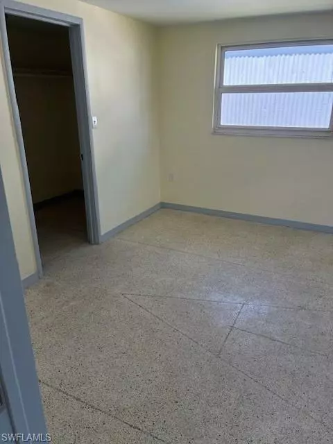 Punta Gorda, FL 33950,1610 Woodlawn AVE