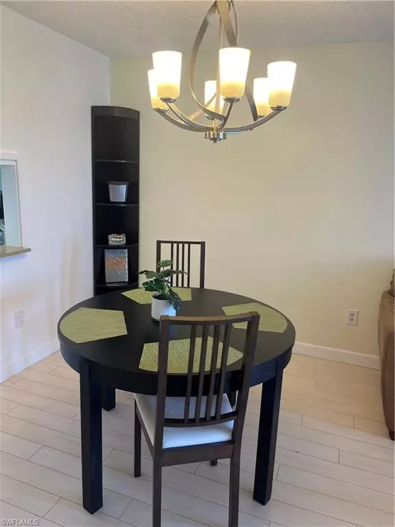 Fort Myers, FL 33907,1740 Pine Valley DR #205