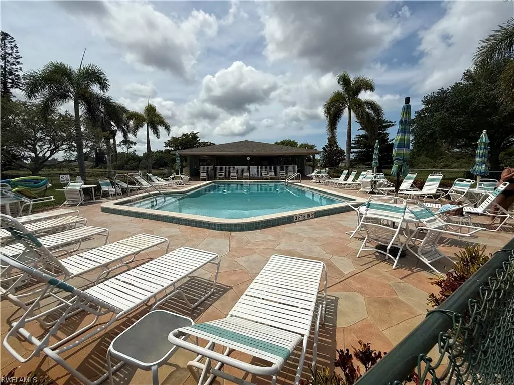 Naples, FL 34113,5499 Rattlesnake Hammock RD #A 103