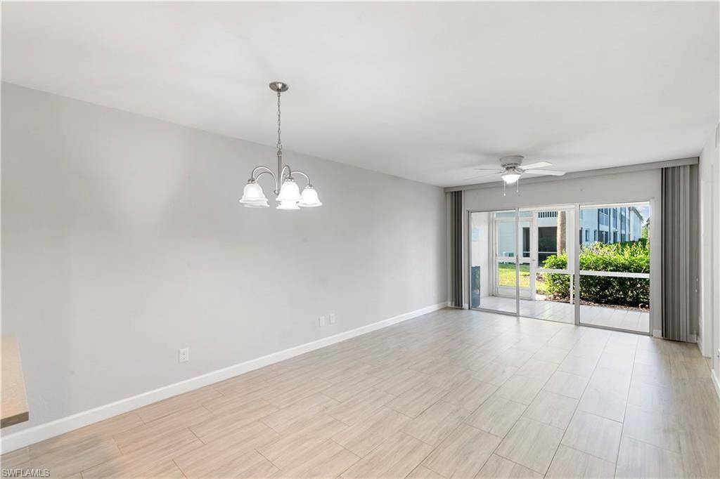 Naples, FL 34114,1008 Manatee RD #G103