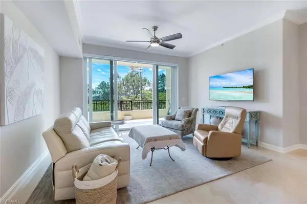 Naples, FL 34109,2728 Tiburon BLVD E #A403