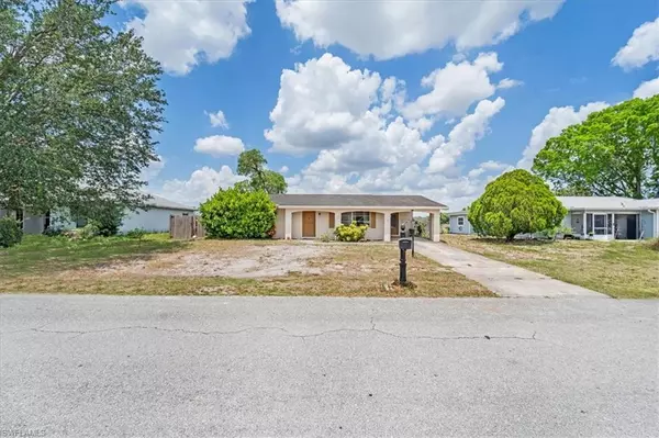 Lehigh Acres, FL 33936,416 Rushmore AVE S