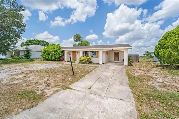 Lehigh Acres, FL 33936,416 Rushmore AVE S