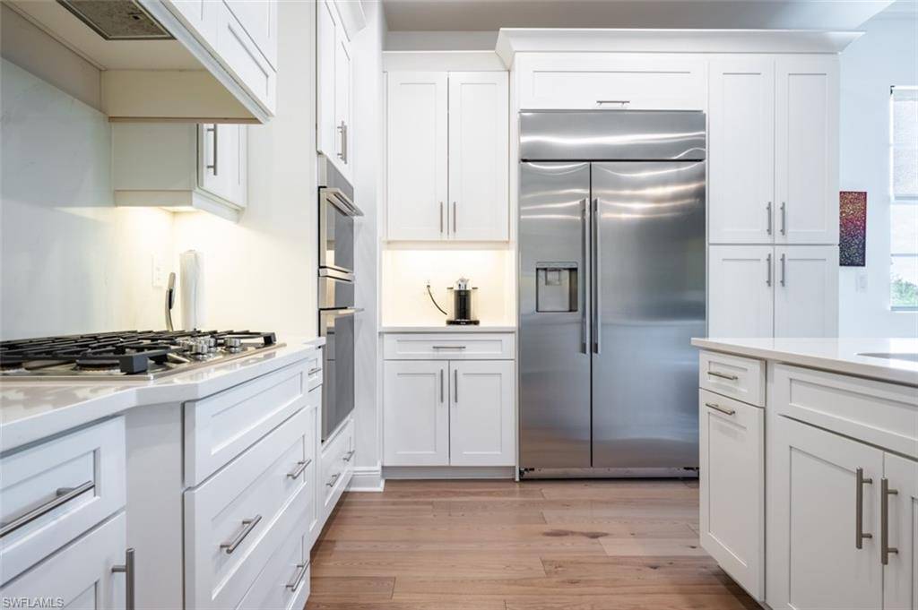 Naples, FL 34110,16360 VIANSA WAY #8-201