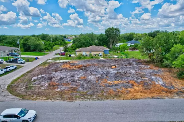 Lehigh Acres, FL 33974,451 Rathburn ST