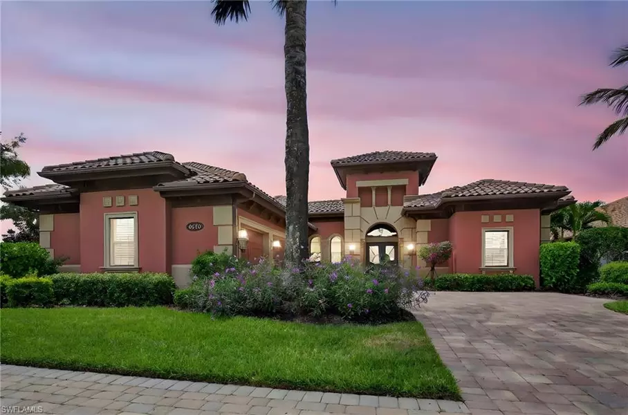 6528 Costa CIR, Naples, FL 34113