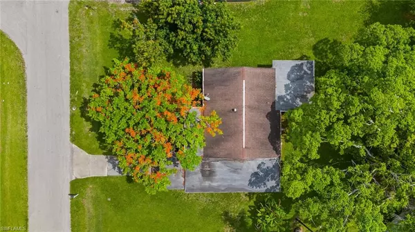 Fort Myers, FL 33905,322 New York DR