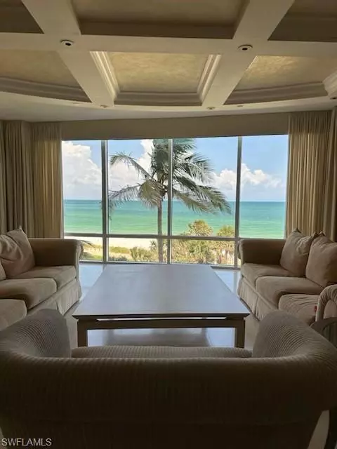 4351 Gulf Shore BLVD N #4S, Naples, FL 34103