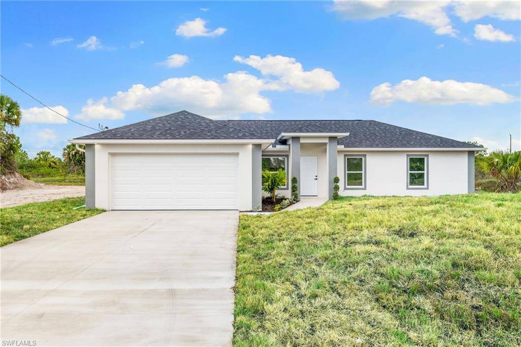 955 Plantation RD, Lehigh Acres, FL 33974