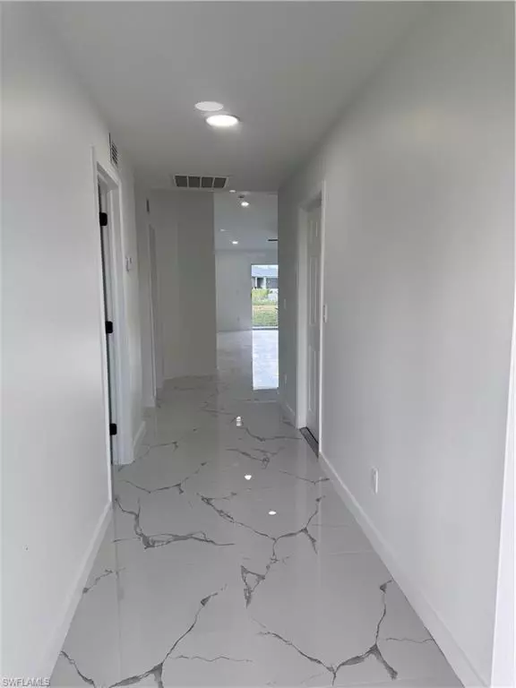 Lehigh Acres, FL 33973,1905/1907 Gordon AVE S