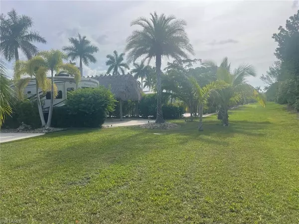 Fort Myers, FL 33905,5252 Cypress Trail Resort CIR