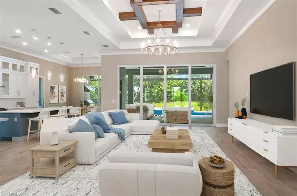 Naples, FL 34114,14302 Charthouse CIR