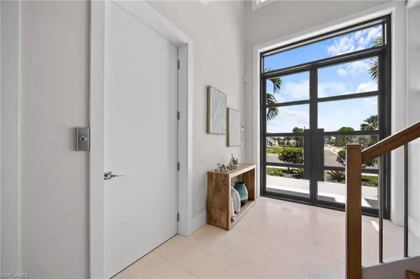 Fort Myers Beach, FL 33931,8088 Estero BLVD