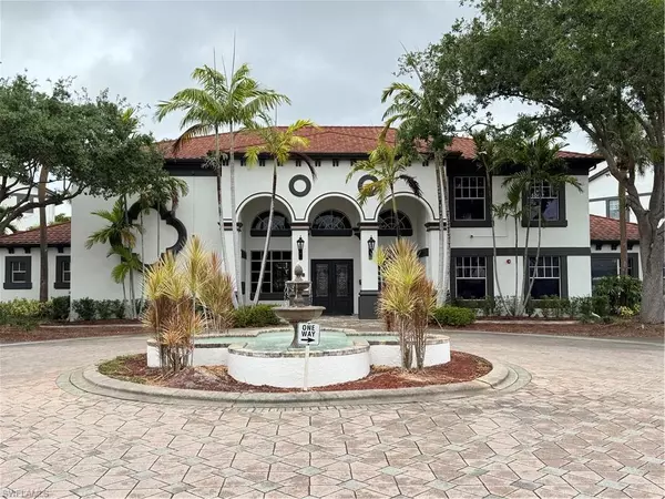 Naples, FL 34119,7925 Preserve CIR #326