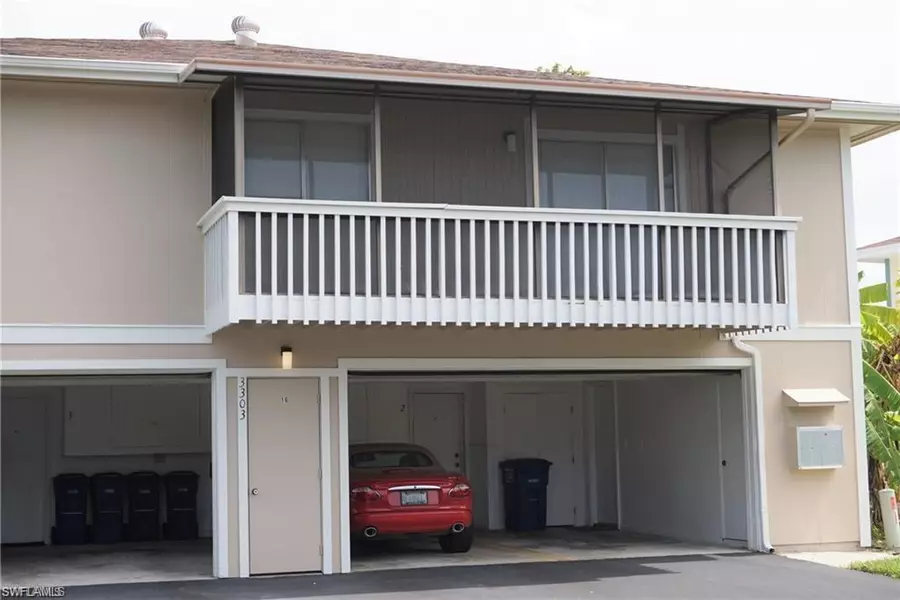 3303 Royal Canadian TRCE #4, Fort Myers, FL 33907