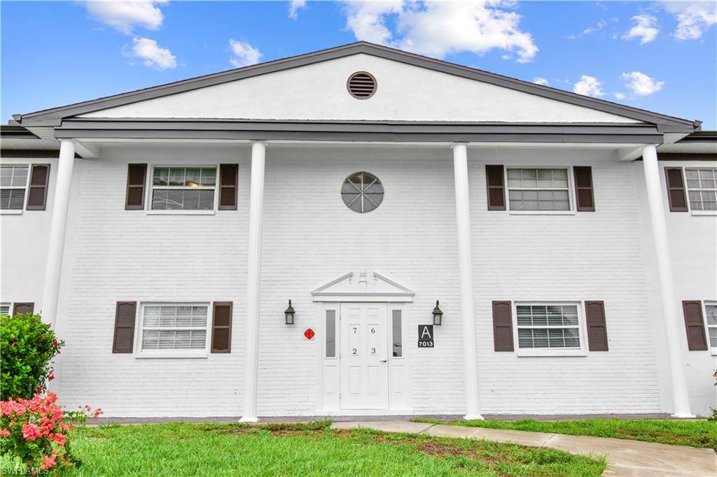 7013 New Post DR #7, North Fort Myers, FL 33917