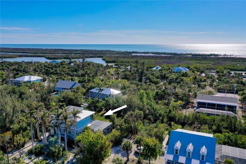 Sanibel, FL 33957,5753 Pine Tree DR
