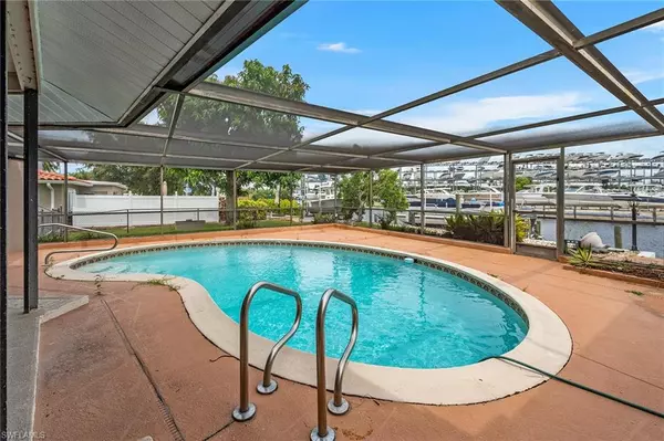 Fort Myers, FL 33919,123 Placid DR