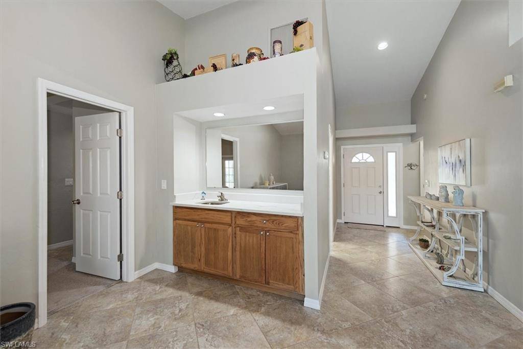 Fort Myers, FL 33908,16326 Kelly Woods DR