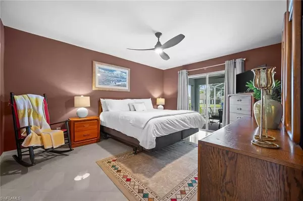 Cape Coral, FL 33991,1214 SW Santa Barbara PL