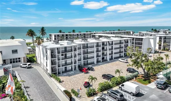 Sanibel, FL 33957,1501 Middle Gulf DR #304J