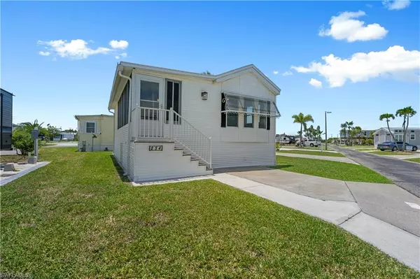 Fort Myers, FL 33908,19681 Summerlin RD #234