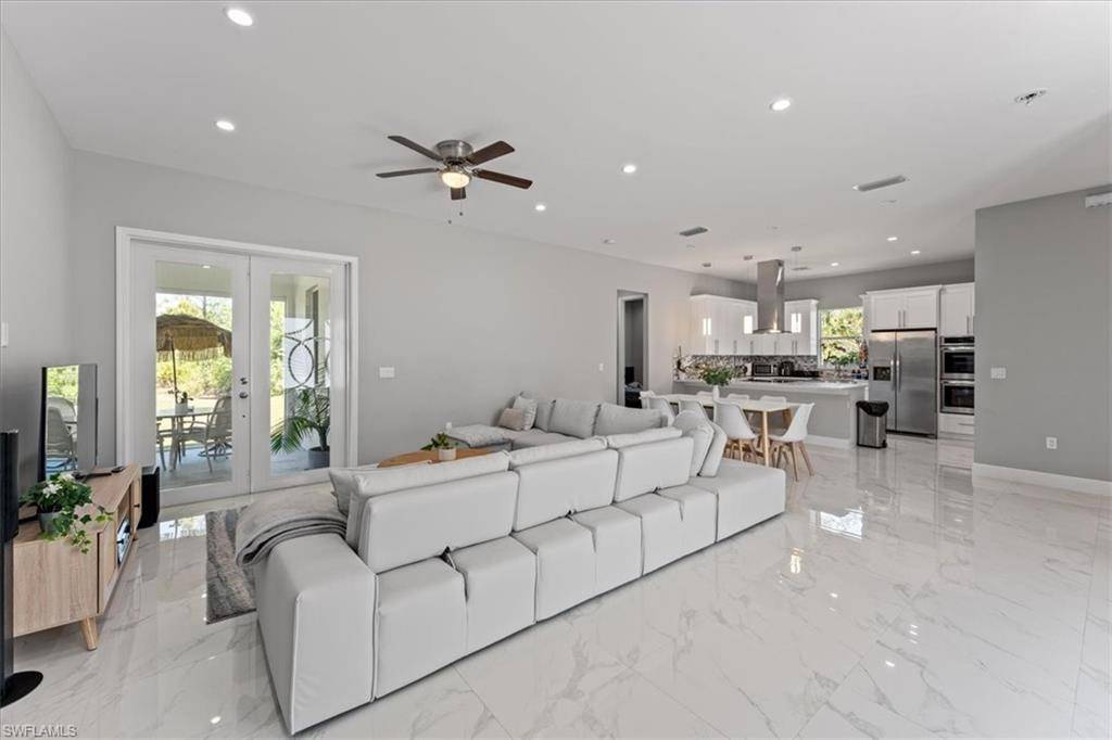 Naples, FL 34120,3219 64th AVE NE