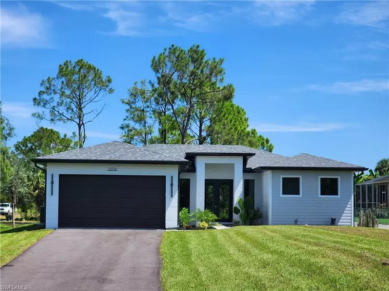 3279 31st AVE NE, Naples, FL 34120