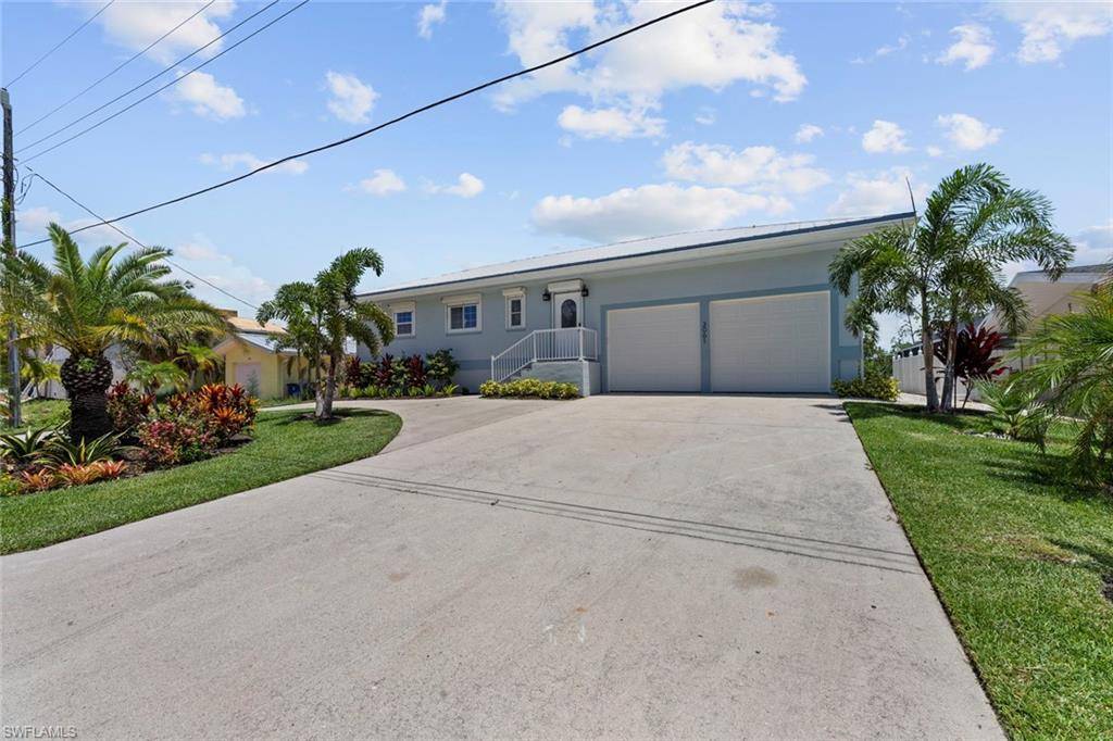 Fort Myers Beach, FL 33931,3061 Shell Mound BLVD