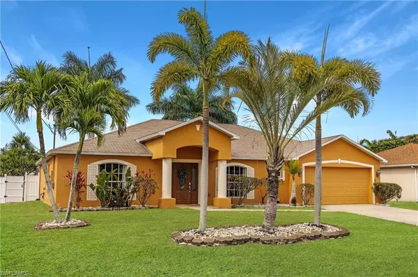 Cape Coral, FL 33914,233 SW 43rd LN