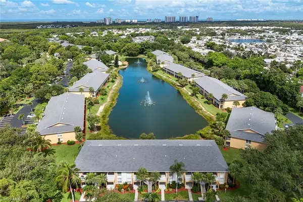 Naples, FL 34110,1250 Yesica Ann CIR #E106