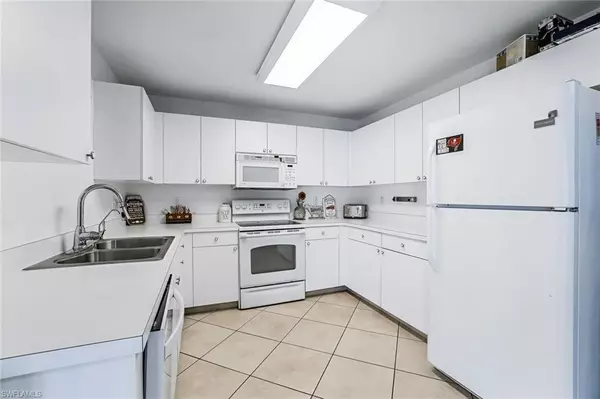 Fort Myers, FL 33905,15613 Sunny Crest LN