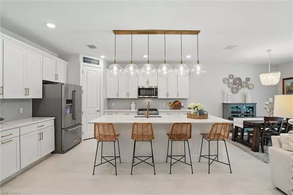 Naples, FL 34120,10415 Ventana LN