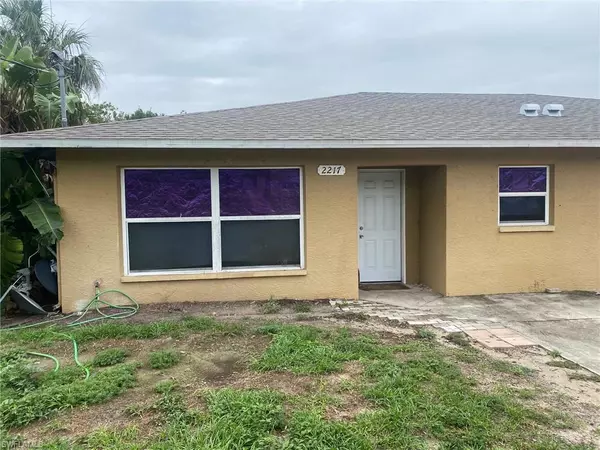 2217 Leda AVE S, Lehigh Acres, FL 33973