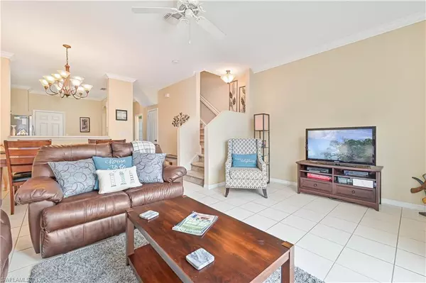 Fort Myers, FL 33916,3613 Pine Oak CIR #105