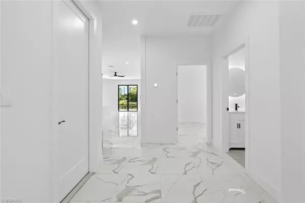 Lehigh Acres, FL 33974,133 Fox AVE S