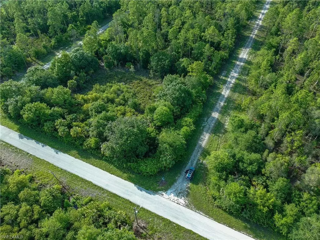 Lehigh Acres, FL 33974,136 Natick AVE S