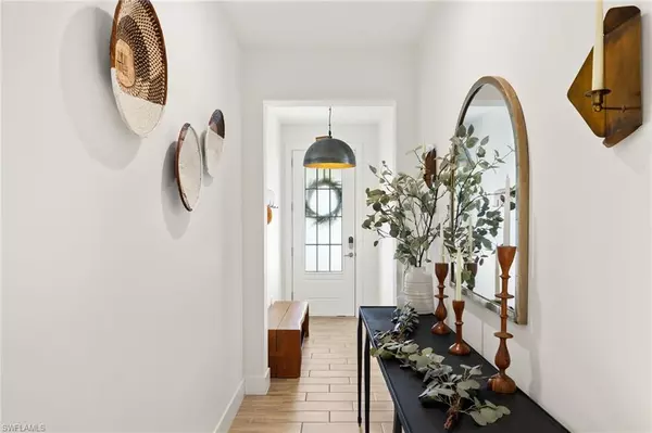 Naples, FL 34114,14741 Leeward DR