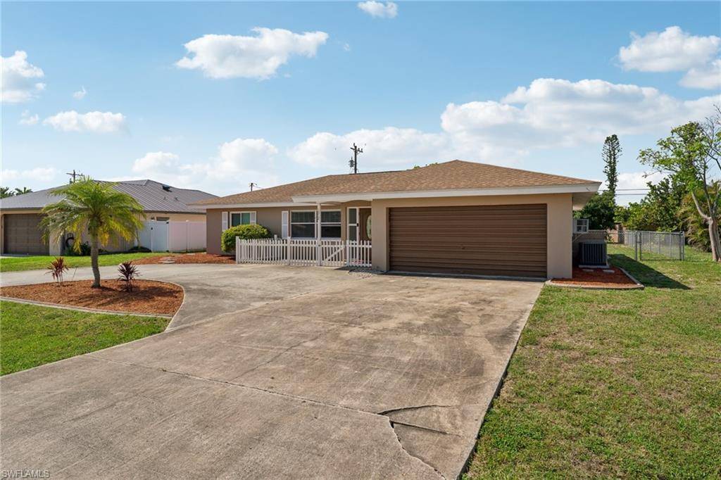 Cape Coral, FL 33904,1312 SE 25th LN