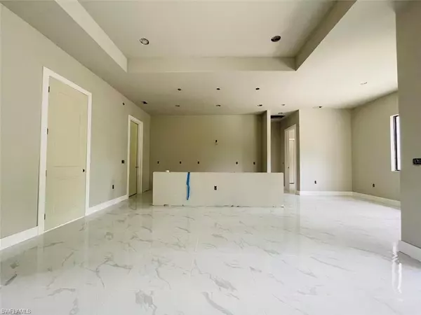 Lehigh Acres, FL 33972,1601 W 9th ST