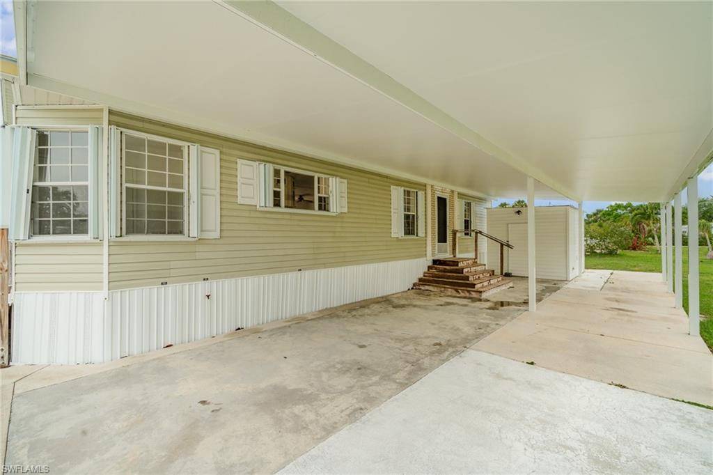 Bokeelia, FL 33922,7679 Farrell RD