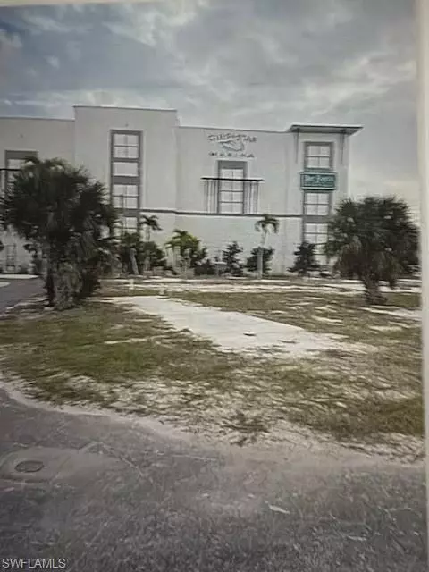 Fort Myers Beach, FL 33931,19281 #27 San Carlos BLVD